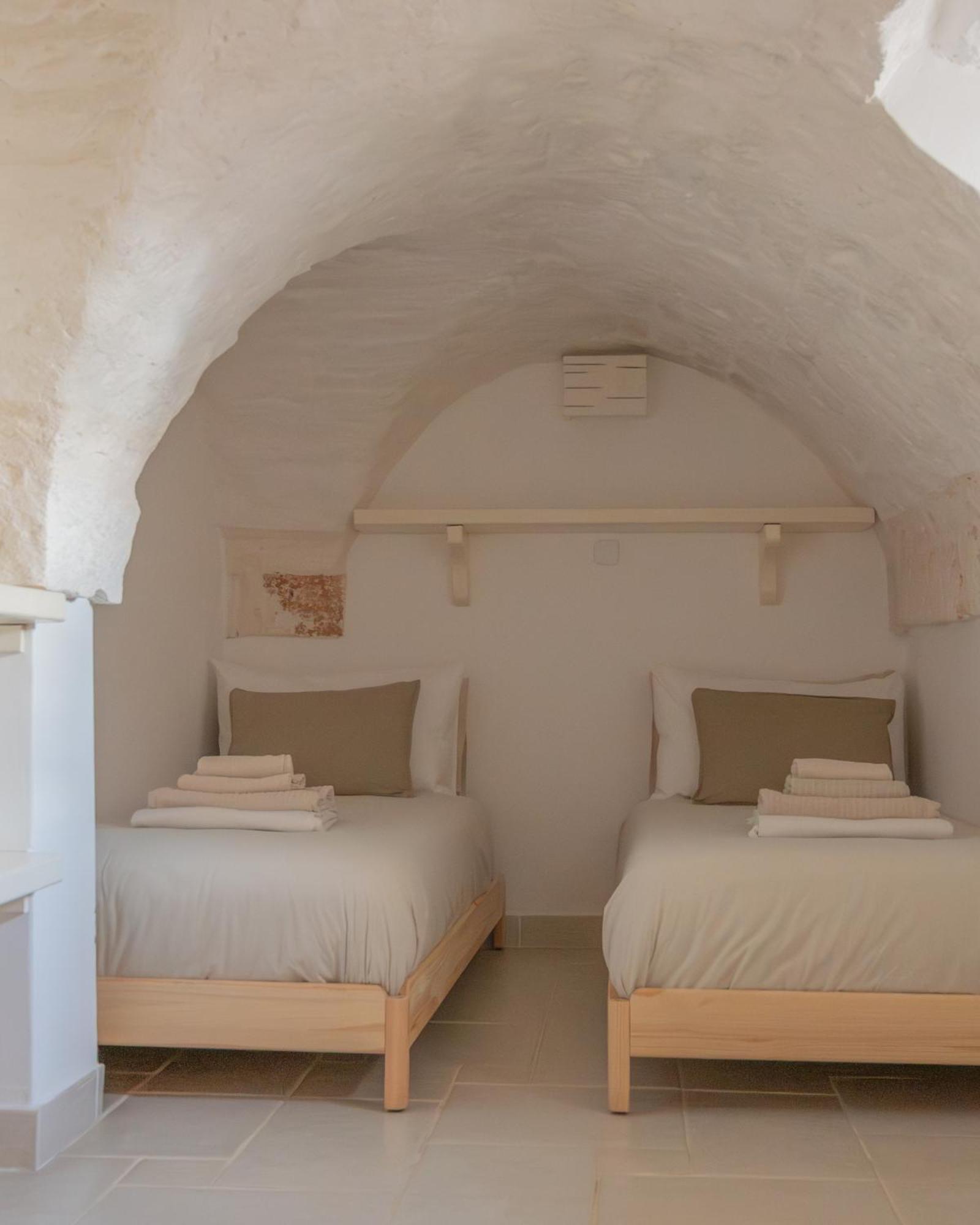 Maja Ostuni Centro - Luxury Apartment Luaran gambar