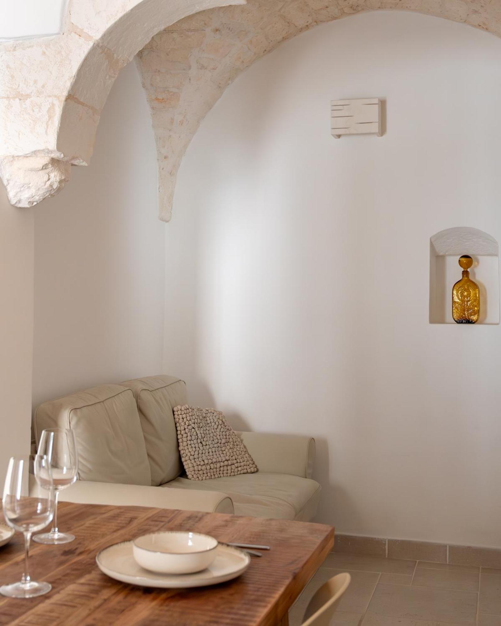 Maja Ostuni Centro - Luxury Apartment Luaran gambar